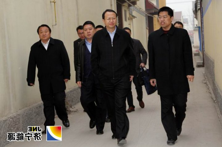 李合军走访慰问帮扶困难群众