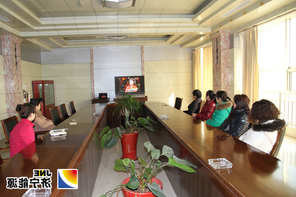 鲁泰煤业公司机关举办迎“三八”妇女节健康讲座