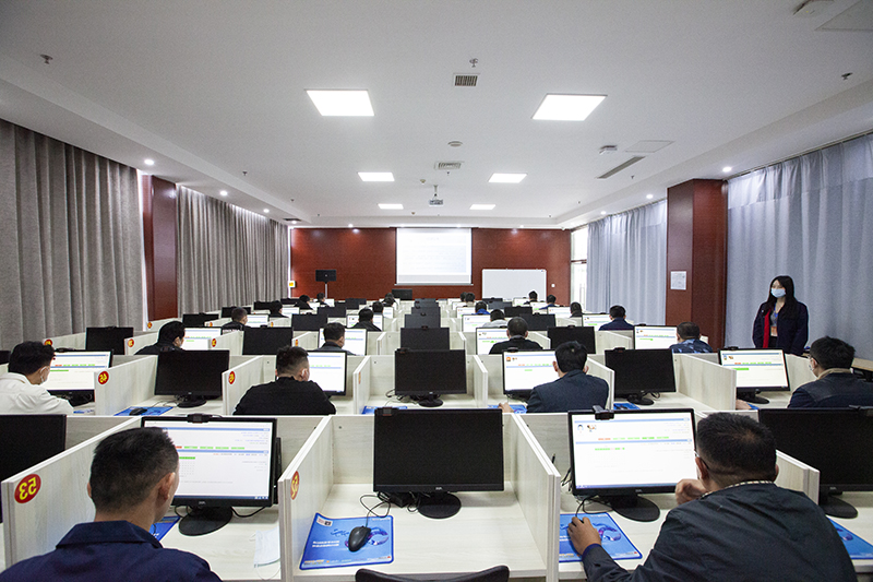 致远教育：煤矿企业主要负责人及安全生产管理人员考核工作在致远教育顺利举行 (3).jpg