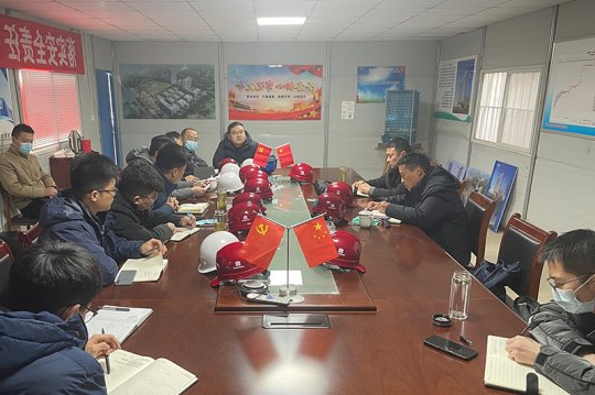 集团公司检查组对港航大厦项目开展节前安全大检查