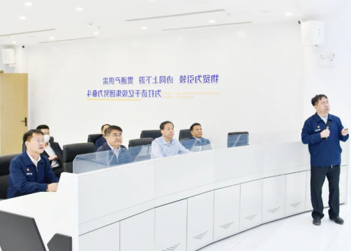 刘东波带队调度督导市港航物流产业重点项目建设