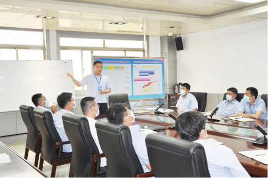 花园煤矿践行“一线工作法”，常态化开展“安全教育课”