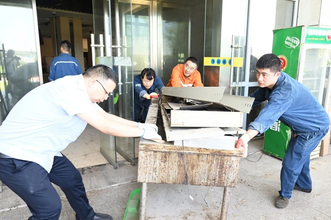 1703464976289474.jpg 2.jpg