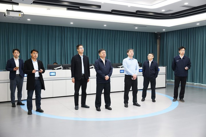 瑞钢联集团客人到访济宁能源集团调研交流