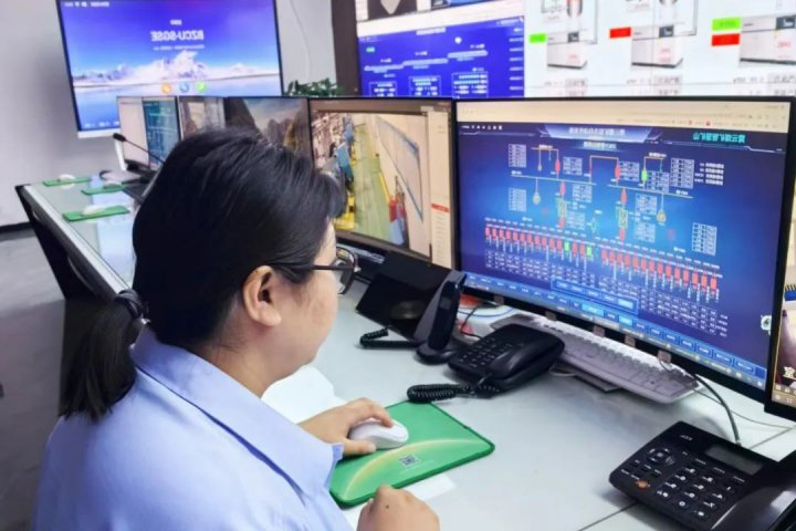 霄云煤矿职工宿舍“智能供电系统”正式上线啦！