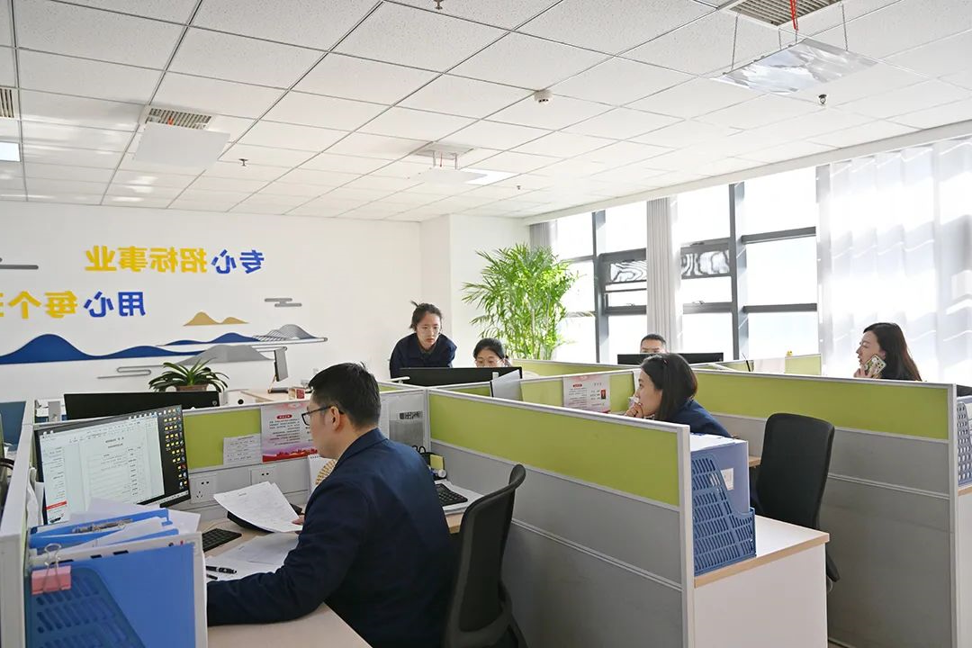 1739341214114361.jpg 00002.jpg