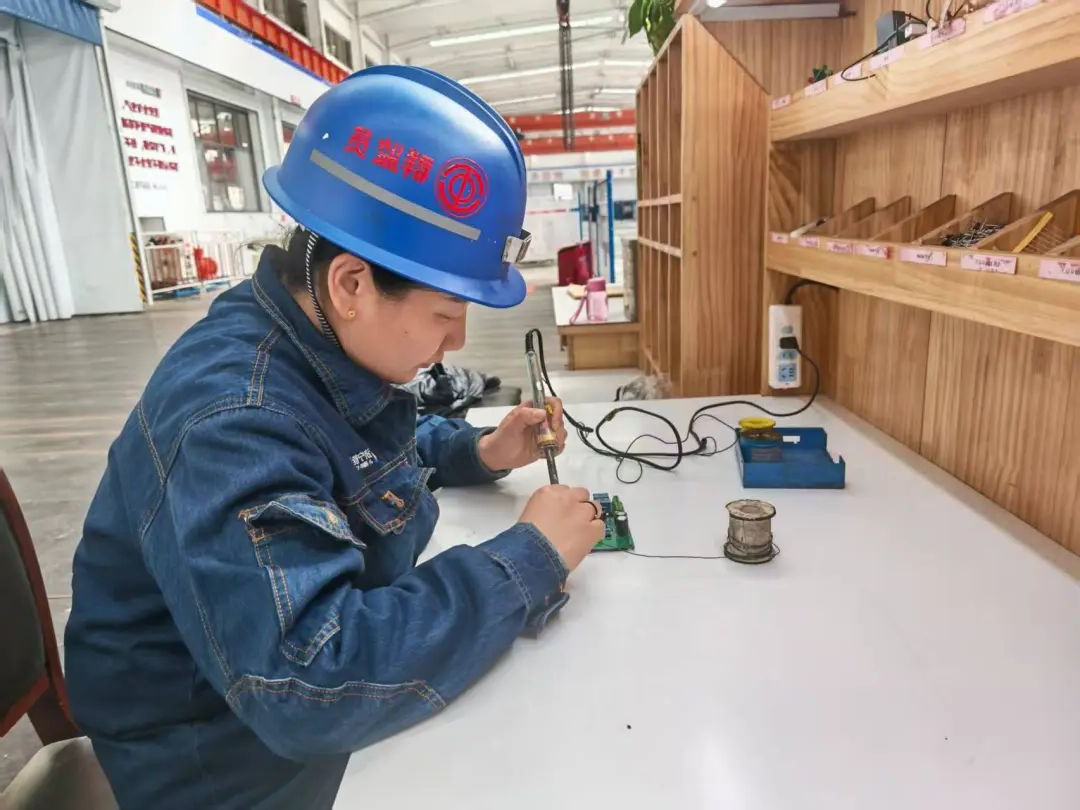 1750041134132249.jpg 03.jpg