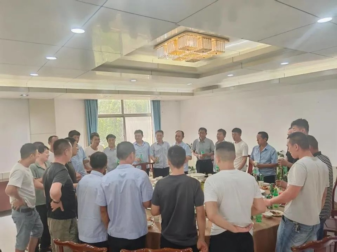 1755480581434061.jpg 08.jpg