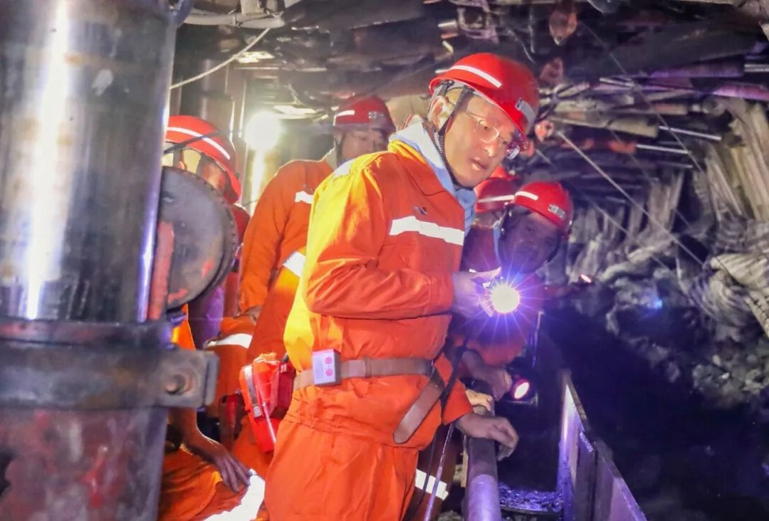 1762136916112596.jpg 05.jpg