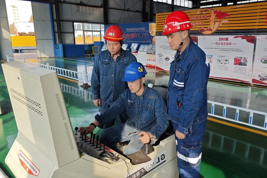 1764915746106512.jpg 03.jpg